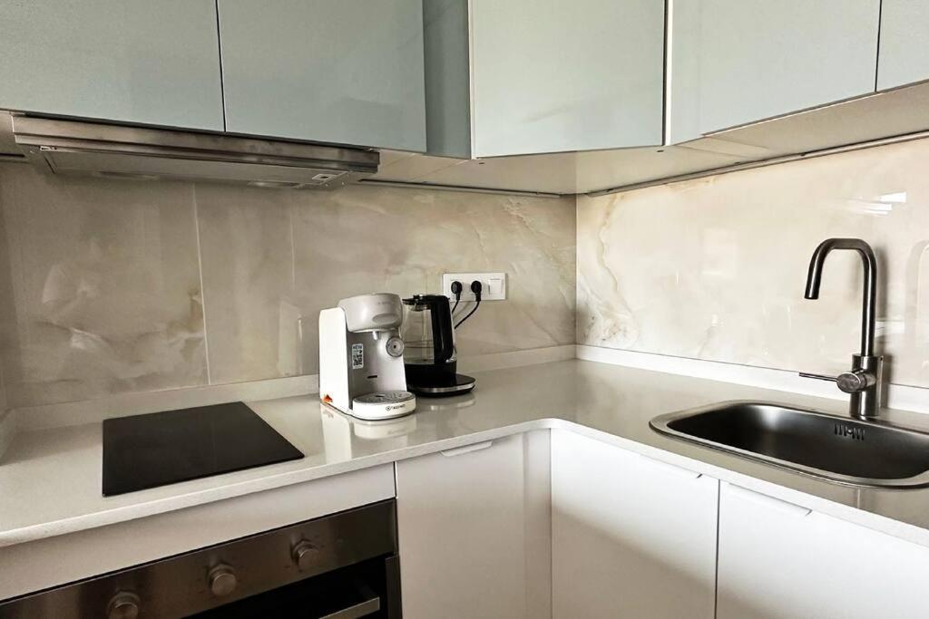 Apartamento Acogedor , Бланес Экстерьер фото